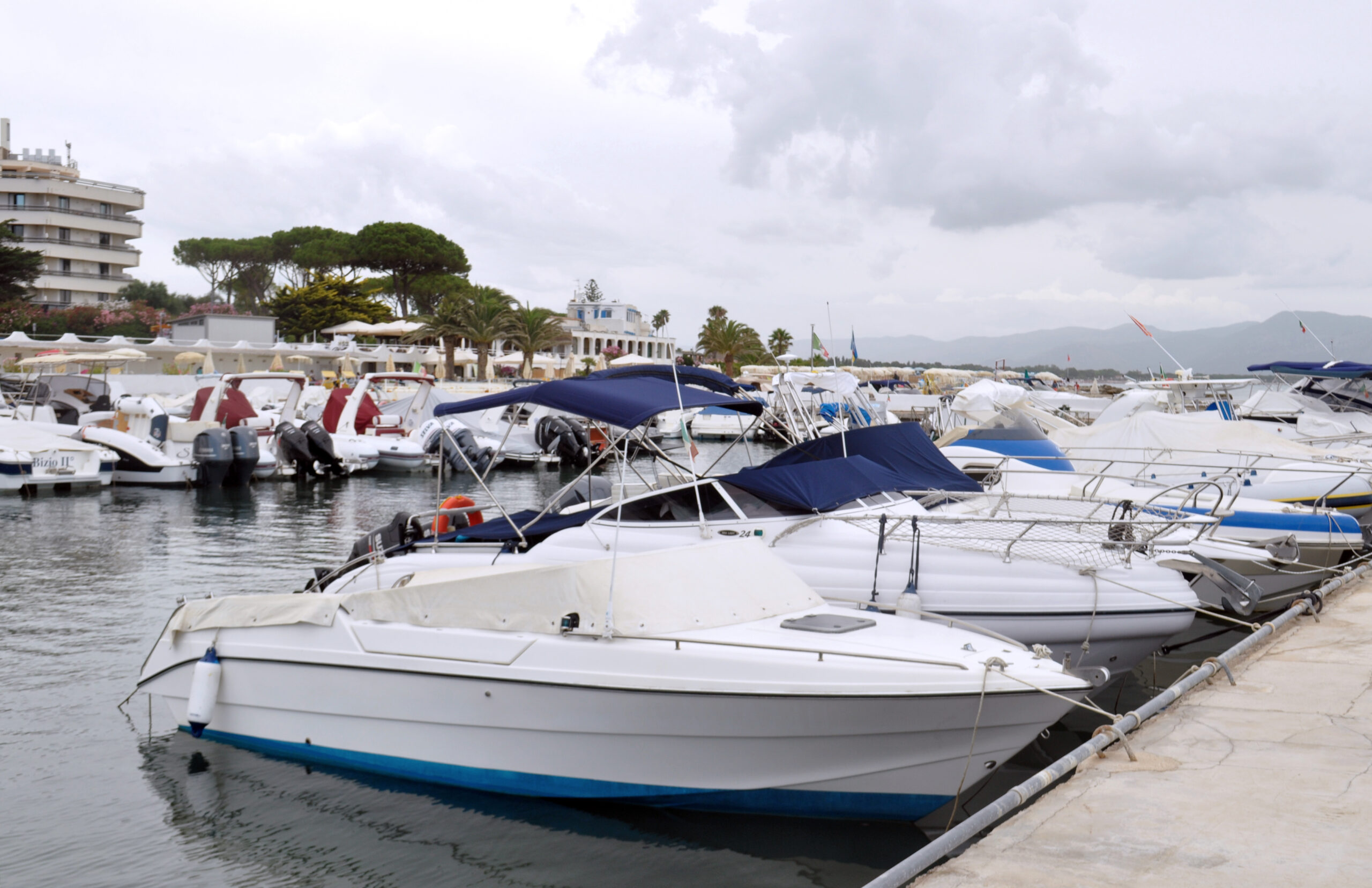 boat parking space for rent in sebring fl